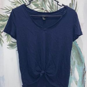Forever 21 Small Tee with tie